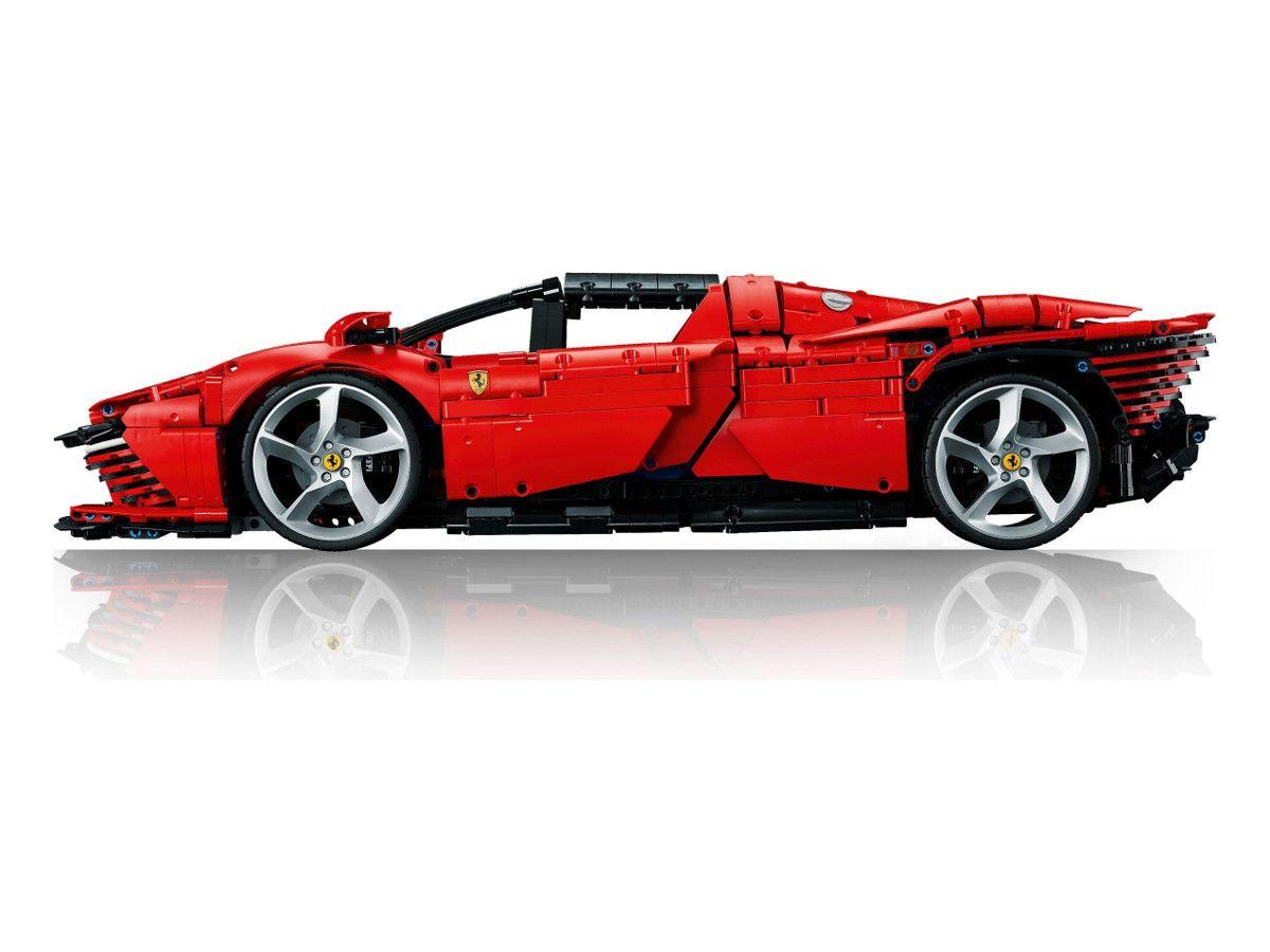LEGO Technic - Ferrari Daytona SP3 - 42143