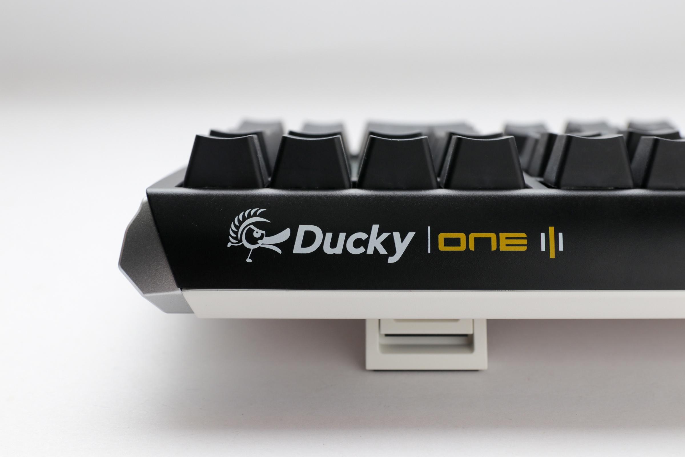 Геймерська механічна клавіатура Ducky One 3 Classic TKL Hotswap Cherry MX Silver RGB PBT Keycaps