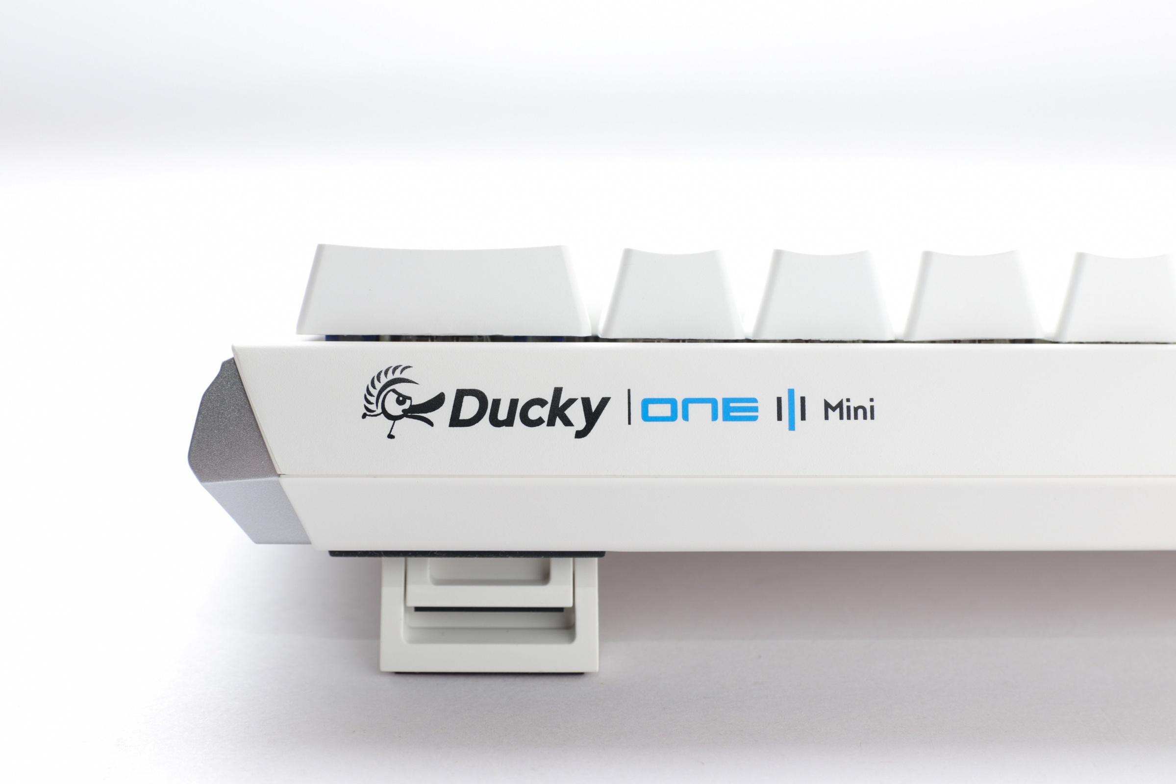 Геймърскa механична клавиатура Ducky One 3 Pure White Mini 60 Hotswap Cherry Mx Clear RGB PBT Keycaps
