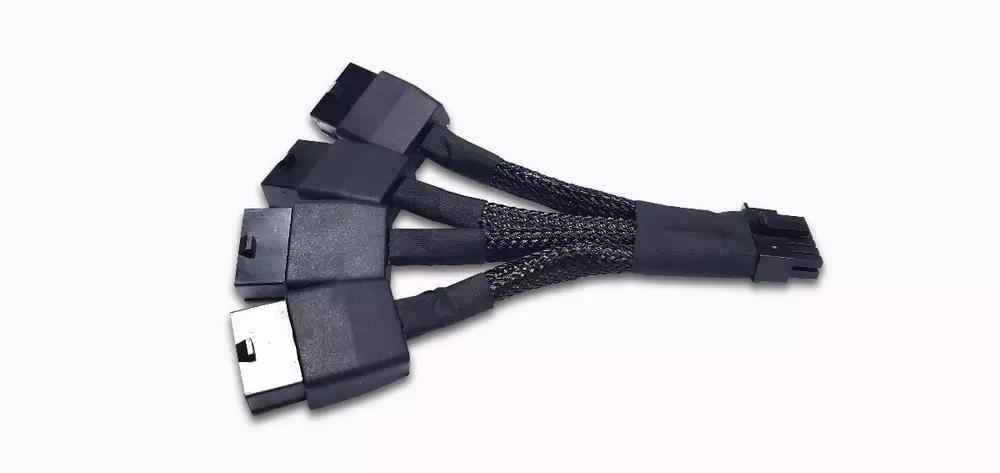 Преходник Makki Adapter 4xPCI-E 8pin to PCI-E Gen.5 12pin 12VHPWR