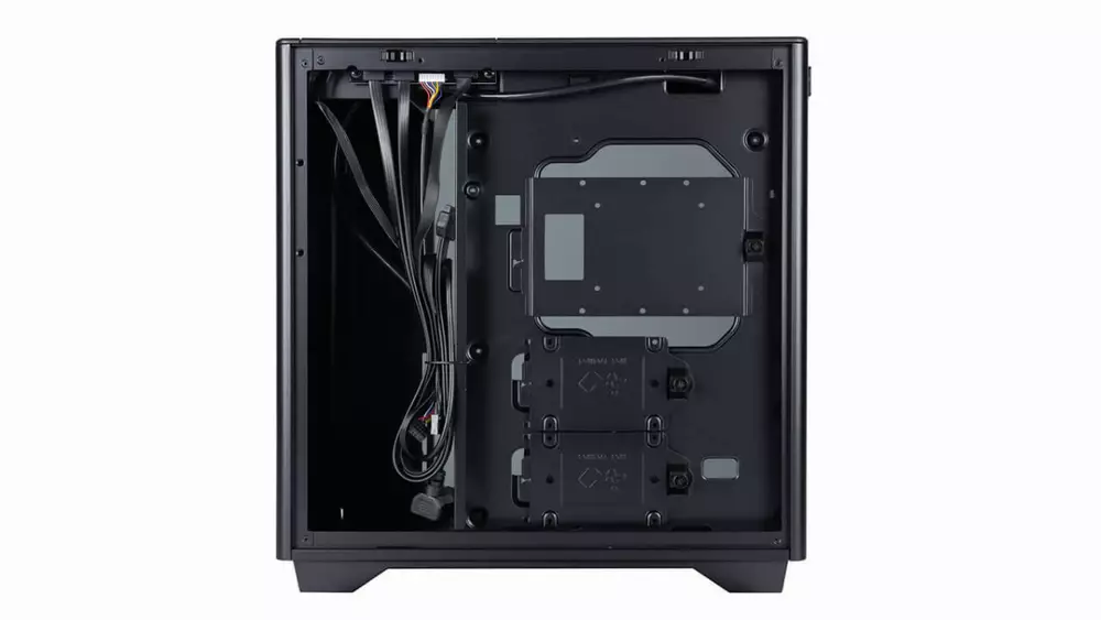 Кутия IN WIN A5 Black TG EATX