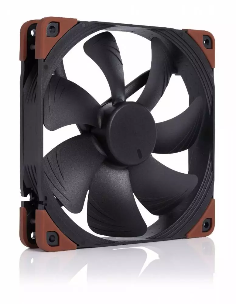 Ventilador Noctua NF-A14 iPPC 24V 3000 SP IP67 PWM 140mm motor monofásico