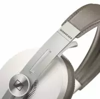 Слушалки Sennheiser MOMENTUM 3 Wireless - бели
