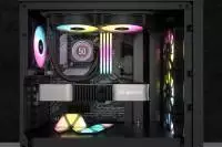 Водно охлаждане за процесор Corsair iCUE H100i Elite LCD XT Display Capellix 240 Black RGB - CW-9060074-WW
