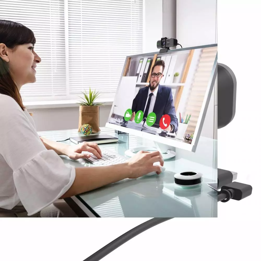 Уеб камера j5create JVU430, 4K Ultra HD, Два микрофона, 360&deg; Rotation, Черен