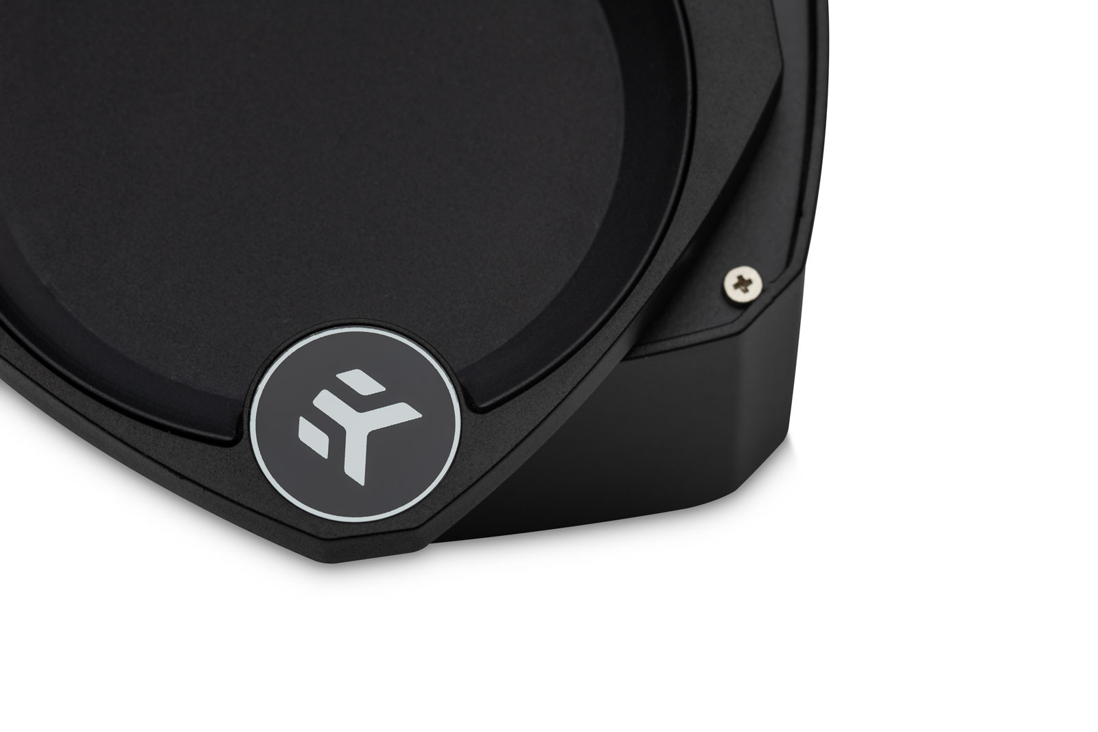 Водно охлаждане за процесор EK-Nucleus AIO CR240 Dark