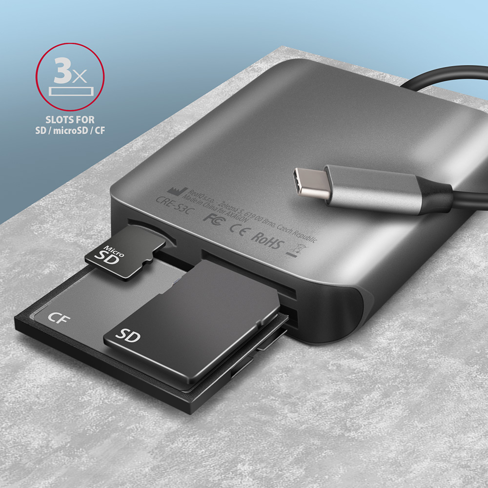 Четец за карти памет Aluminum high-speed USB-C 3.2 Gen 1 memory card reader. 3 slots, UHS-II.