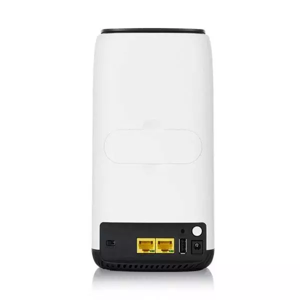 Безжичен Рутер ZYXEL NR5101 5G, NR Indoor IAD, 2.4/5 GHz, 573 - 1200 Mbps
