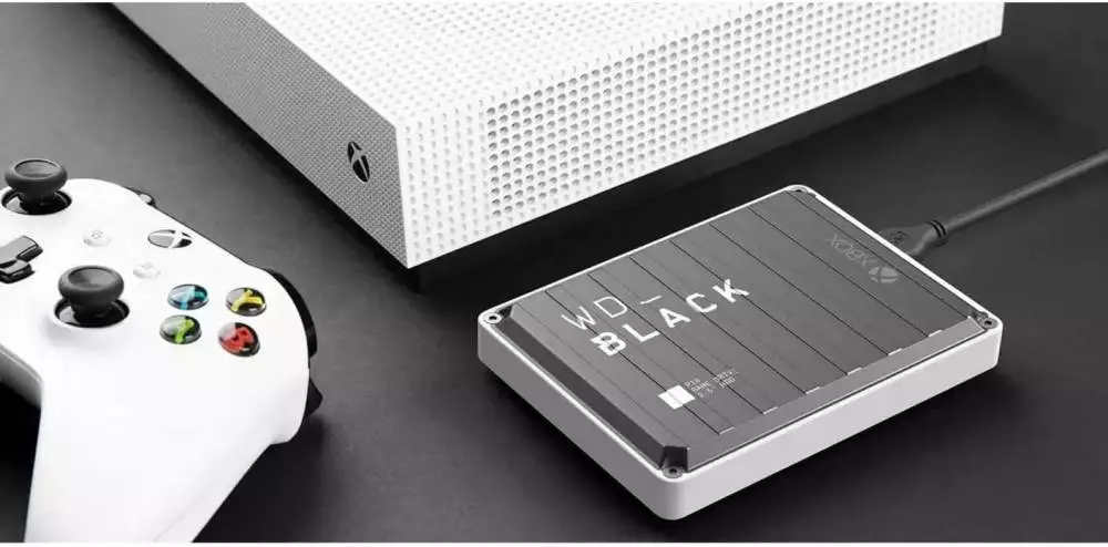 Външен диск WD Black P10 Game Drive for Xbox 4TB, USB 3.2, 2.5", Black/White RTL - WDBA5G0040BBK-WESN