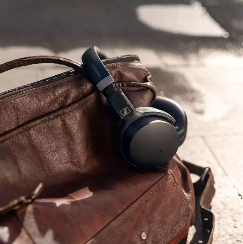 Слушалки Sennheiser HD 450BT - черни