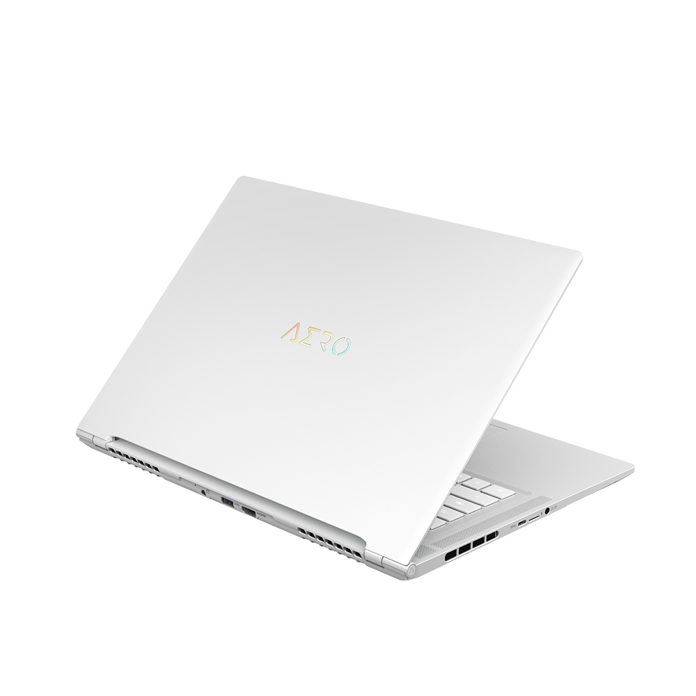 Лаптоп Gigabyte AERO Creator 16 OLED BSF-73EE994SO_32G_2TB