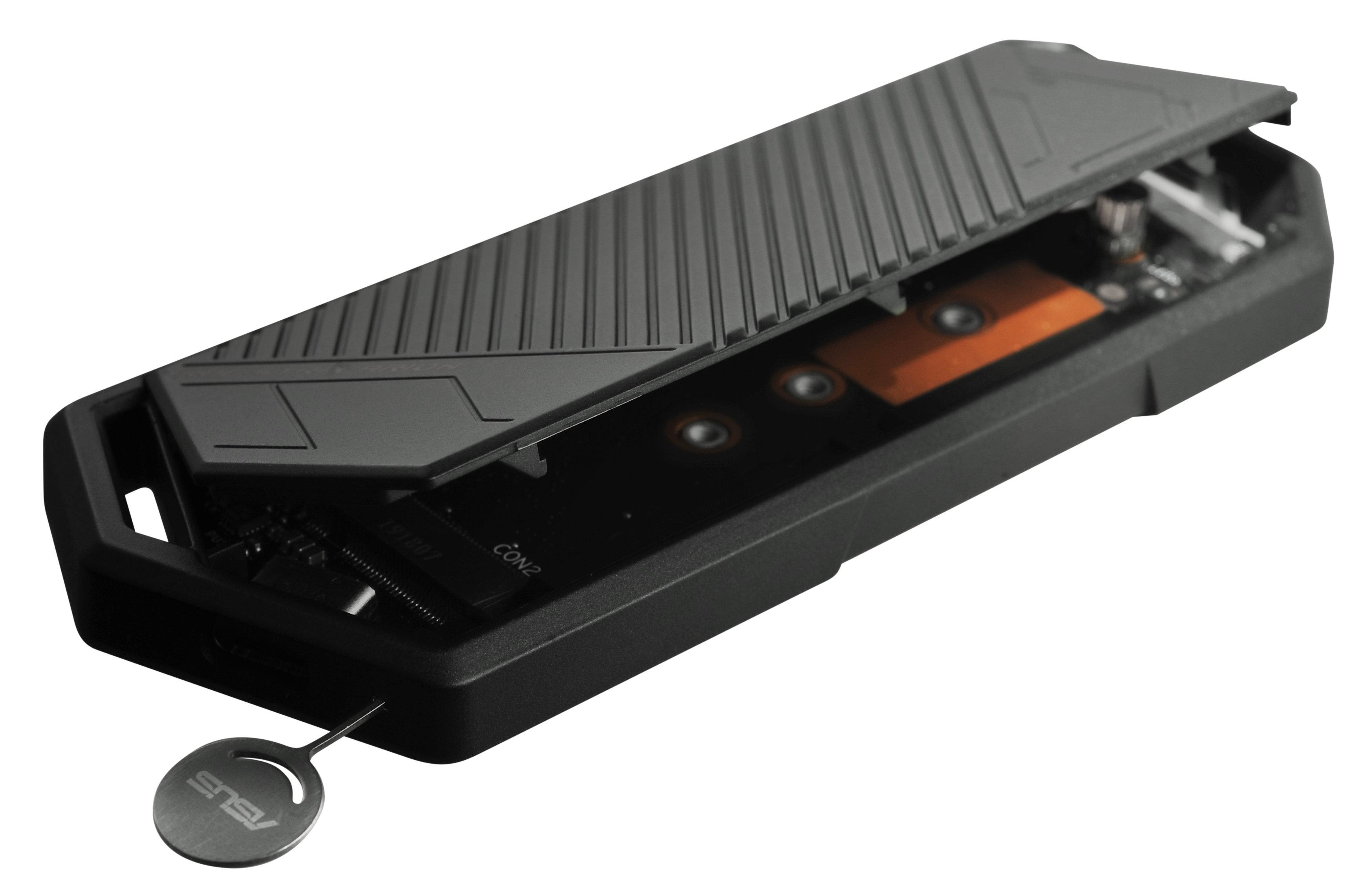 Чекмедже за SSD ASUS ROG Stirx Arion M.2 NVME SSD - USB3.2 Gen2 Type-C Aura Sync RGB