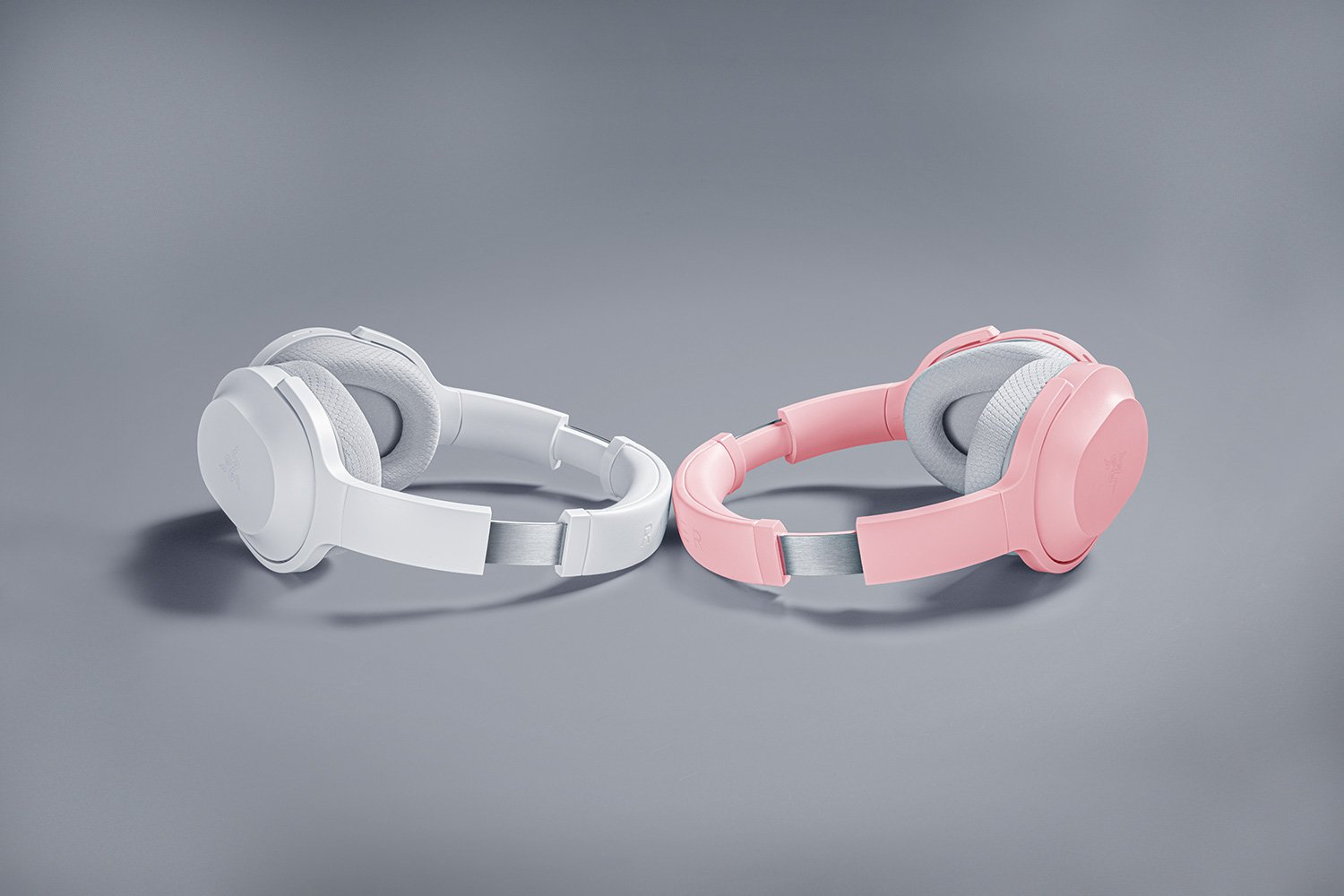 Геймърски слушалки Razer Barracuda Quartz - RZ04-03790300-R3M1