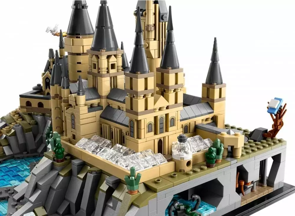 LEGO Harry Potter - Hogwarts Castle and Grounds - 76419