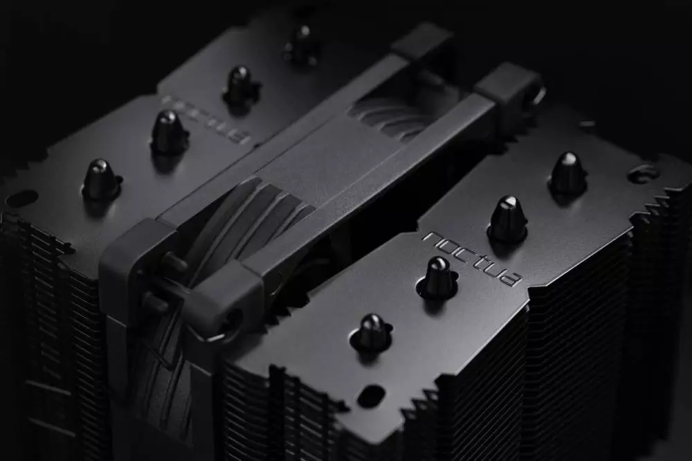 Охладител за процесор Noctua NH-D9L Chromax.black CPU Cooler