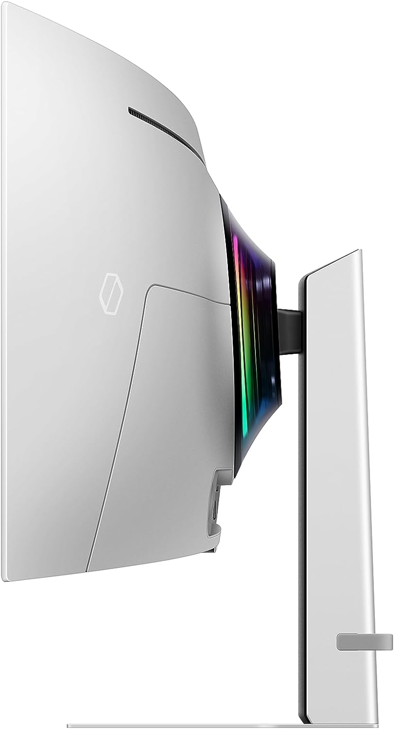 Монитор SAMSUNG Odyssey G93SC LS49CG934SUXEN, 49", QD-OLED, DQHD 5120x1440, 240Hz, 0.03ms, HDR, AMD FreeSync Premium