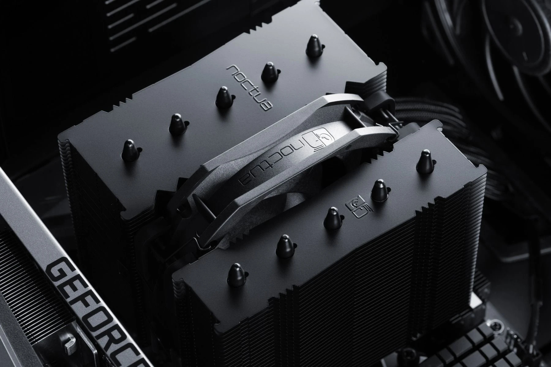 Охладител за процесор Noctua NH-D12L chromax.black