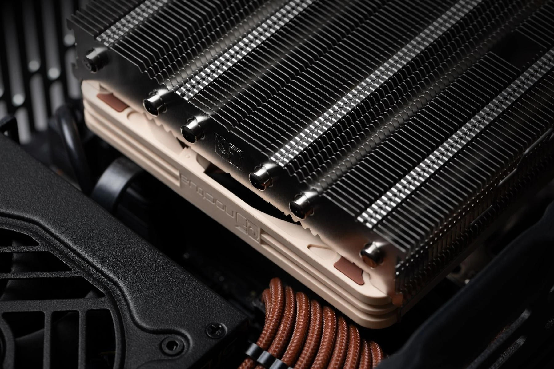 Охолодження для процесора Noctua NH-L12Sx77 Low Profile CPU Cooler