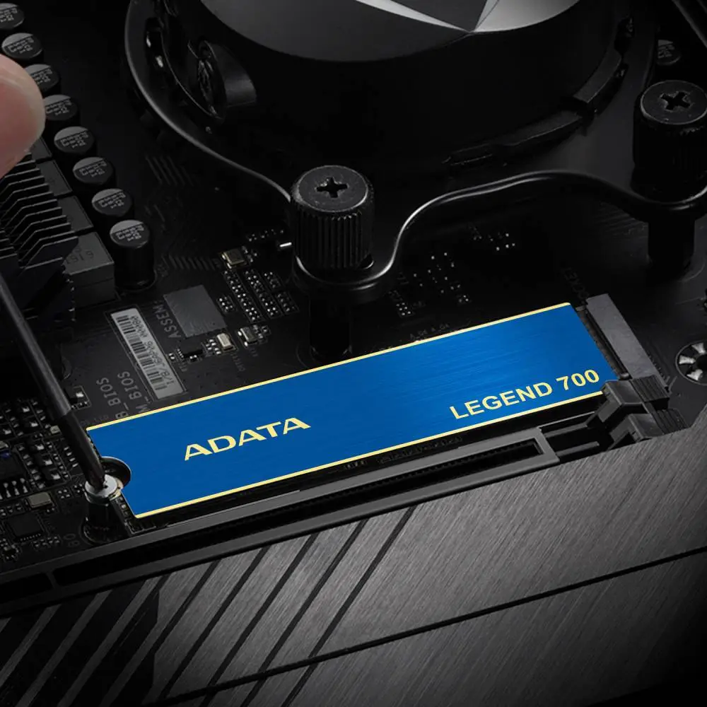 Диск SSD ADATA LEGEND 700 256GB M.2 2280 NVMe PCIe Gen3x4 - ALEG-700-256GCS