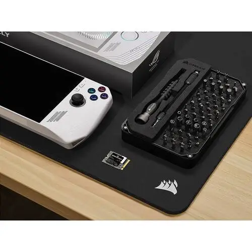 Диск SSD Corsair MP600 CORE MINI 1TB M.2 2230 NVMe PCIe 4.0 Gen4 x4 - CSSD-F1000GBMP600CMN