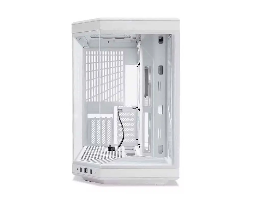 Кутия HYTE Y70 Tempered Glass White