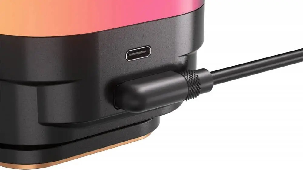 Водно охлаждане за процесор Corsair iCUE LINK TITAN 360 RX LCD Liquid CPU Cooler - CW-9061023-WW