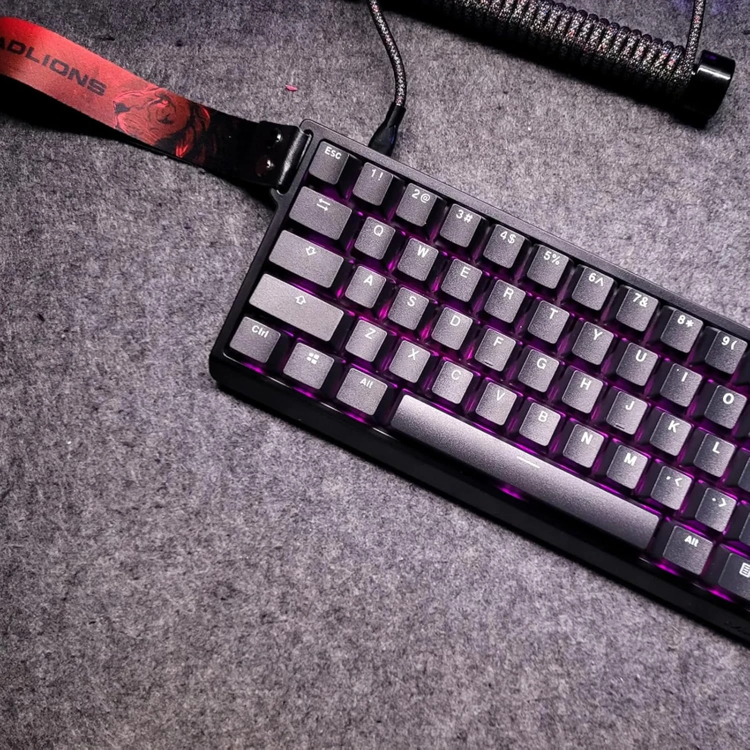 Геймърска клавиатура Madlions MAD 60 HE RGB - 1K, Magnetic Amber Pro Switches - Black