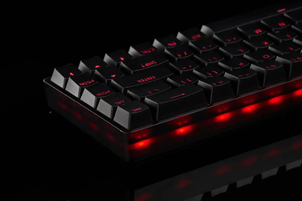 Геймърска механична клавиатура Madlions FIRE 68 RGB - 8K, Gateron Dual-Rail Magnetic Switches [Linear], R