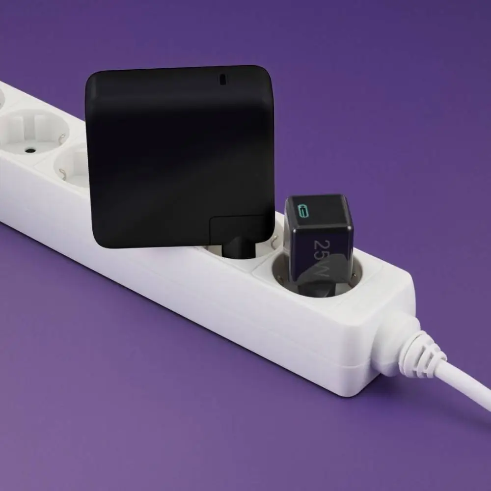HAMA Бързо мини зарядно 220V, USB-C, PD/Qualcomm, 25 W, черен