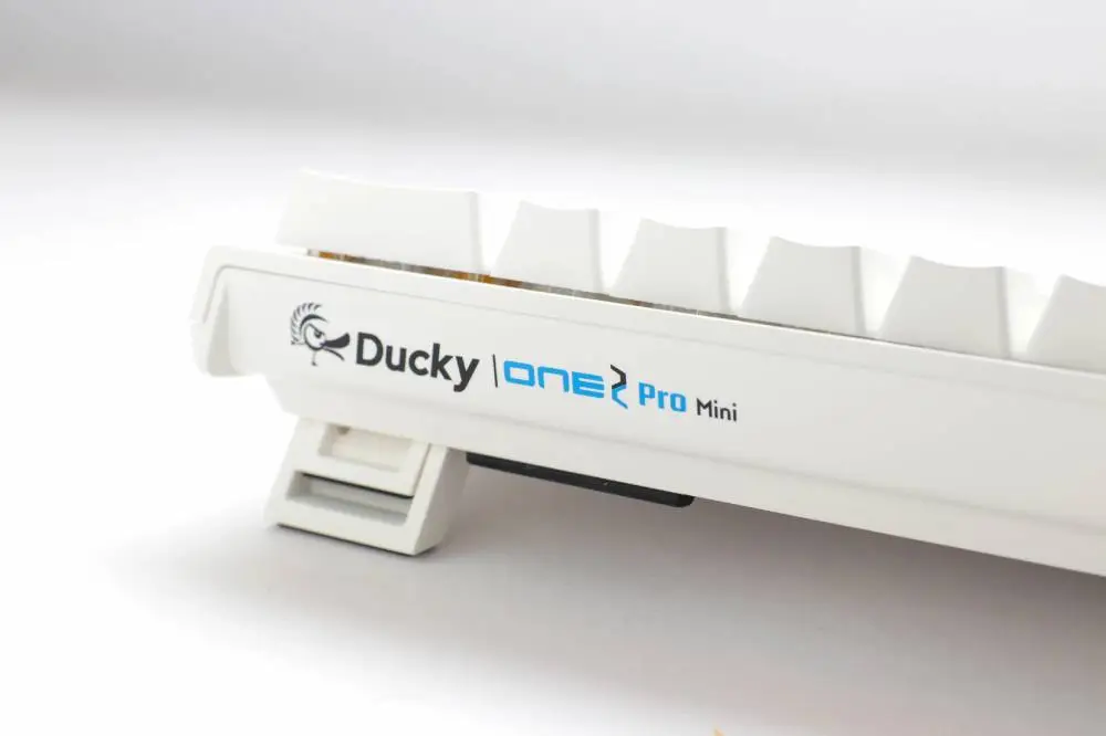 Ducky професионална геймърска механична клавиатура Professional Gaming Mechanical Keyboard One 2 Pro Mini Pure White - Kailh Box Brown [Tactile]