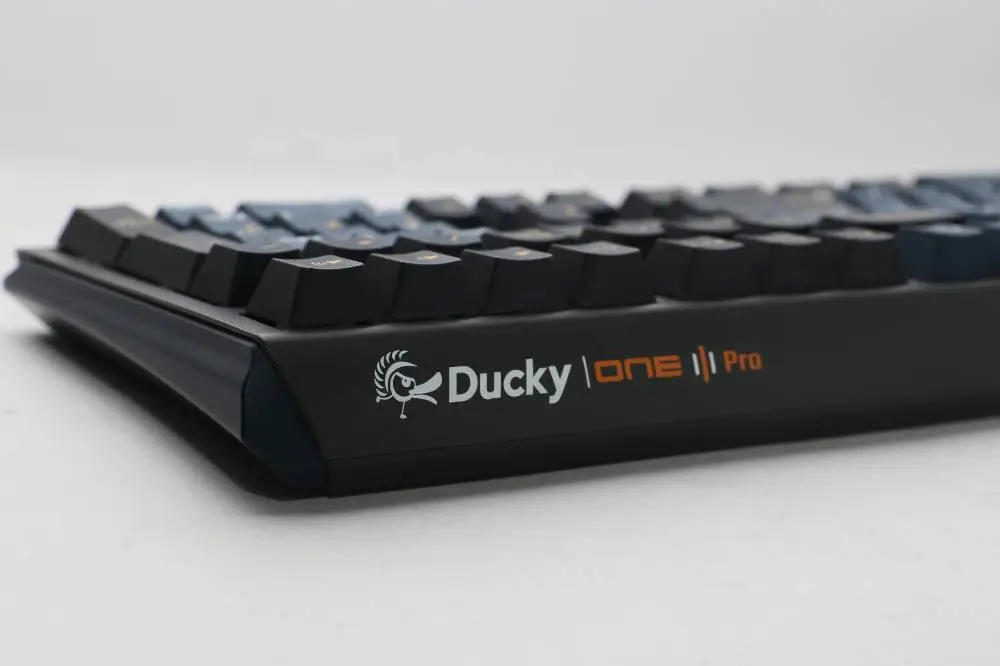 Ducky професионална геймърска механична клавиатура Professional Gaming Mechanical Keyboard One 3 Pro Nazca Line - 8K, Cherry MX2A RGB Silent Red [Linear]