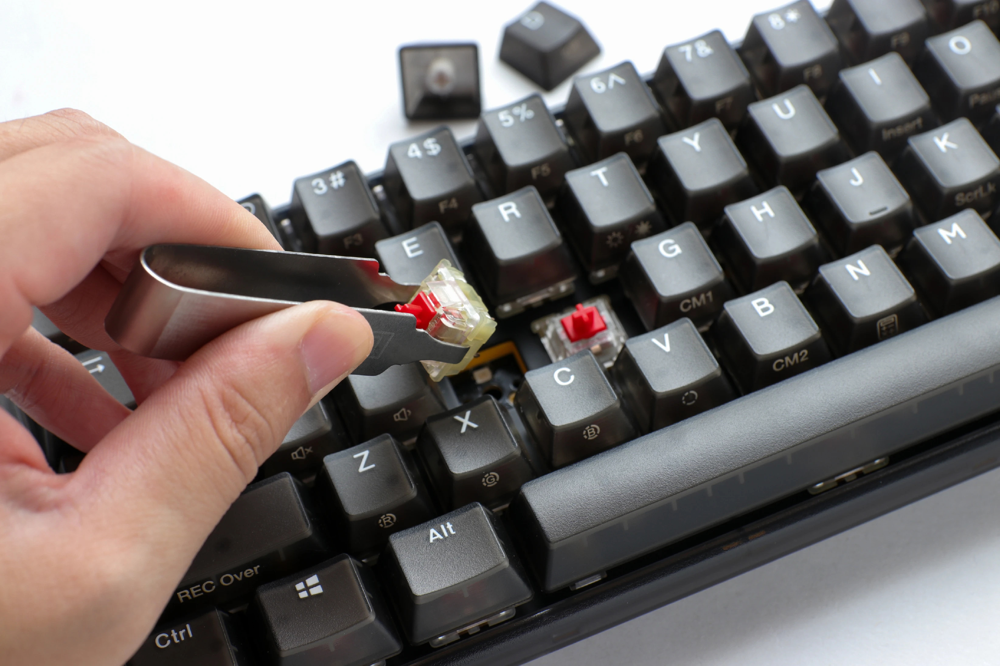 Ducky професионална геймърска механична клавиатура Professional Gaming Mechanical Keyboard One 3 Mini Aura Black - Cherry MX RGB Brown [Tactile]