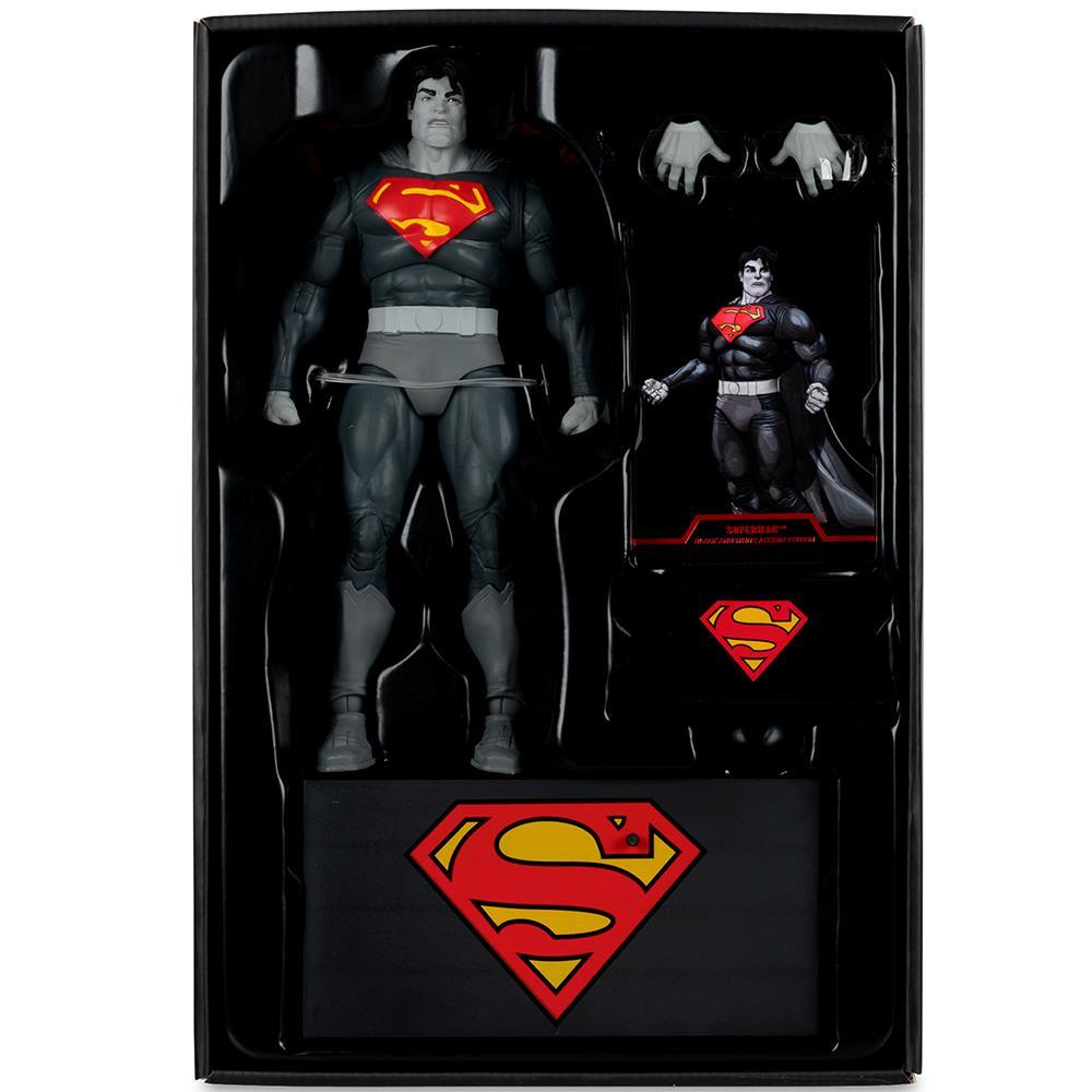 Фигурка DC Multiverse Superman (The Dark Knight Returns) Black & White Accent Edition Gold Label 7in