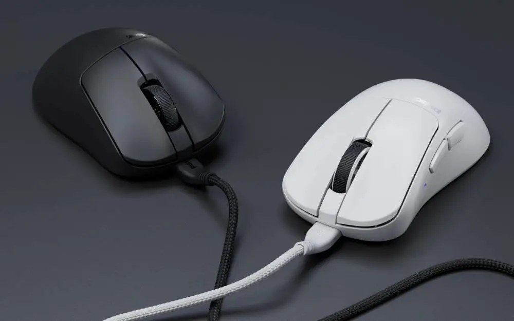 Pulsar професионална геймърска мишка Wired Gaming Mouse Xlite Wired Size2 Black