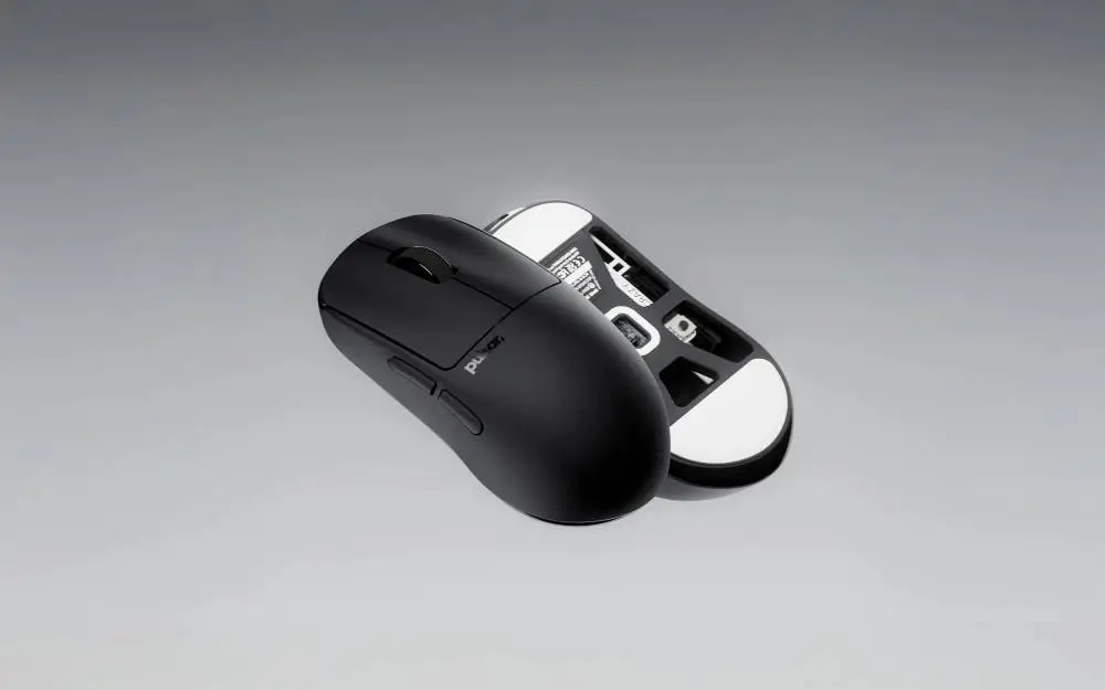 Pulsar професионална геймърска мишка Wireless Gaming Mouse X2H Crazylight Jet Black
