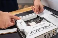 Памет Crucial Pro OC 32GB (2x16GB) DDR5 6400MHz CL38 White - CP2K16G64C38U5W 