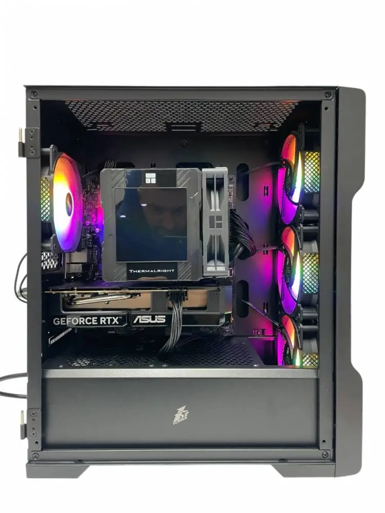 PCB|Rigs Spectre RTX50