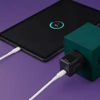 HAMA Бързо мини зарядно GaN, USB-C, PD, 45 W, черно