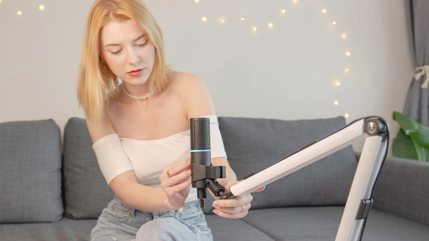 Streamplify стойка за микрофон MOUNT ARM - White