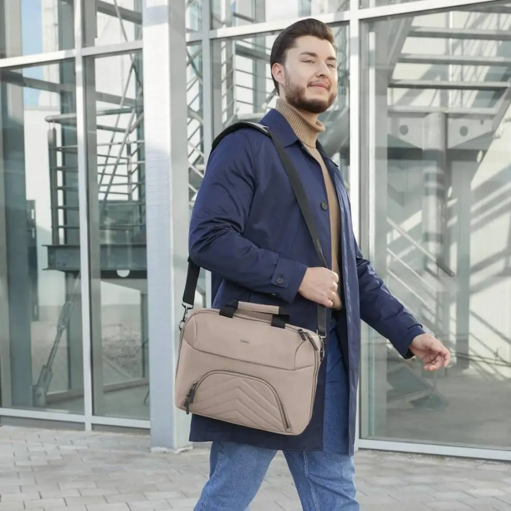 HAMA Чанта за лаптоп "Premium Lightweight", 40 - 41 см (15.6"- 16.2"), бежов