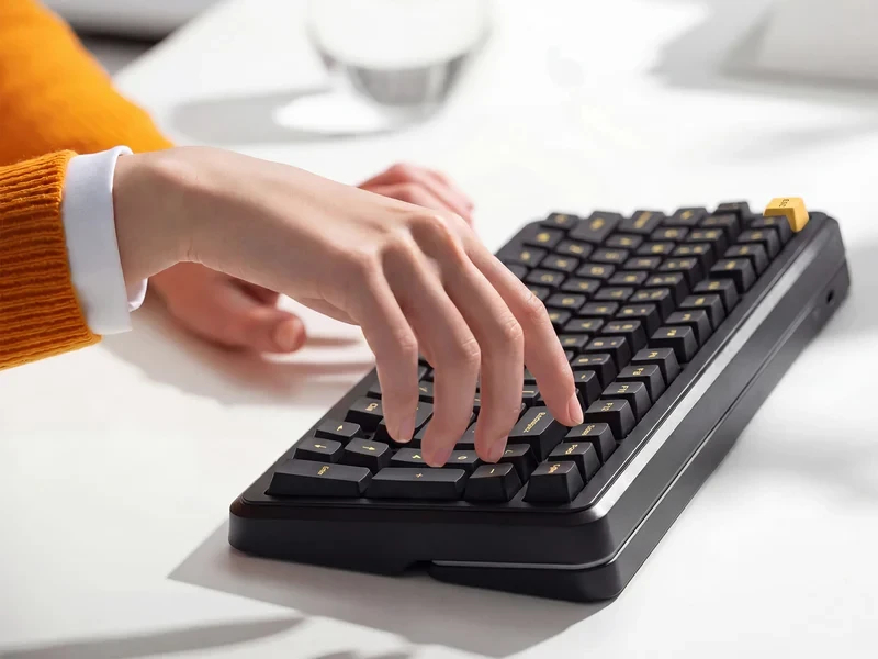 MCHOSE геймърска механична клавиатура Wireless Gaming Mechanical Keyboard MC-K99 V3 - Icy Creamsicle Switch [Linear] (English US), Glacier Gradient
