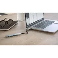 HAMA USB хъб, 4 порта, USB 3.2 Gen 1, 5 Gbit/s, ултратънък, вкл. USB-C адаптер