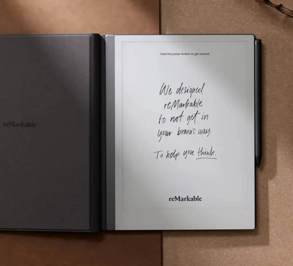 Таблет ReMarkable 2, 10.3", в комплект със стилус Marker plus black и калъф Book Folio Premium