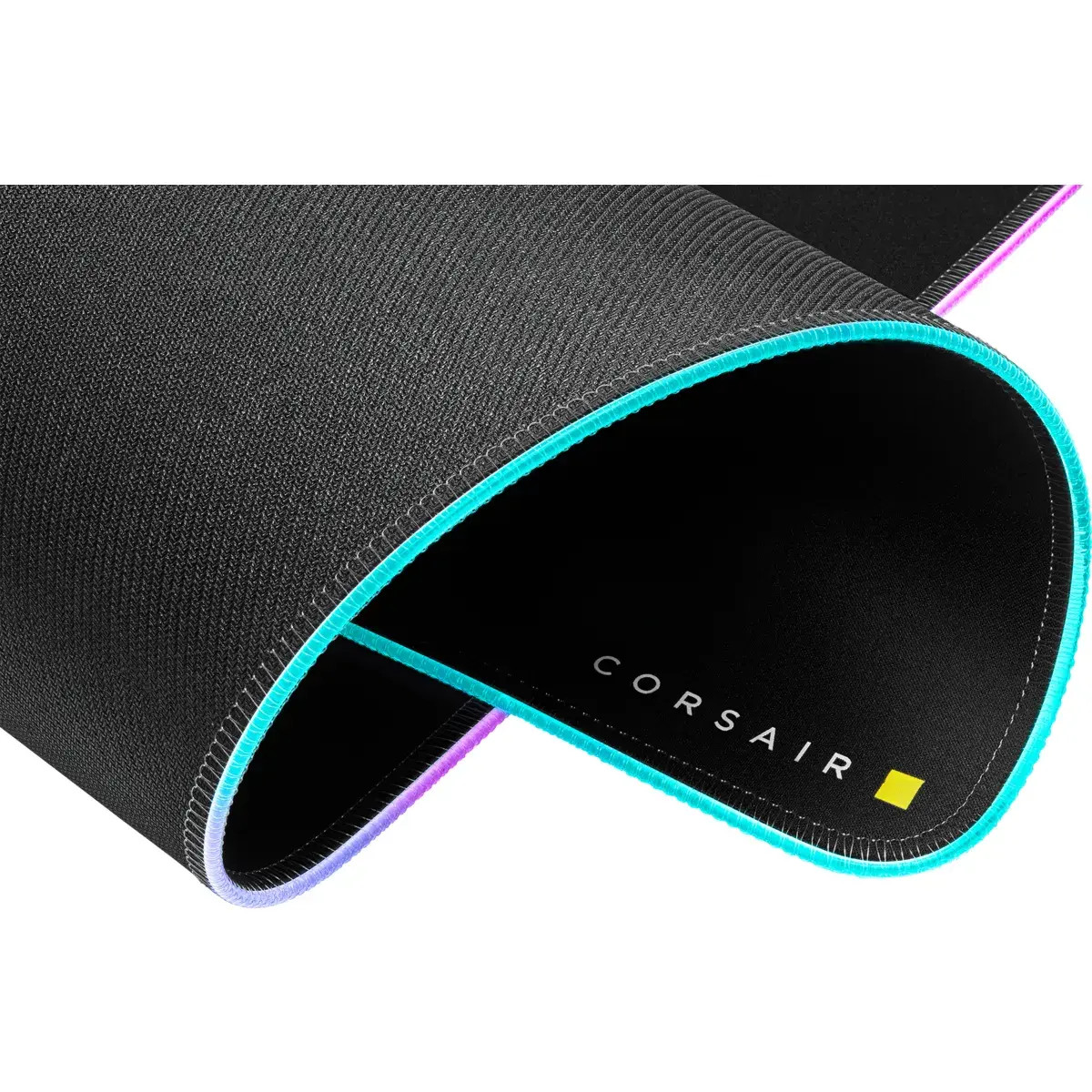 Геймърски пад за мишка Corsair MM700 Extended RGB , 930mm x 400mm