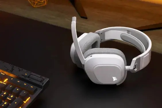 Gaming-Headset mit Mikrofon Corsair HS80 MAX White kabellos und Bluetooth PC/PS5/PS4