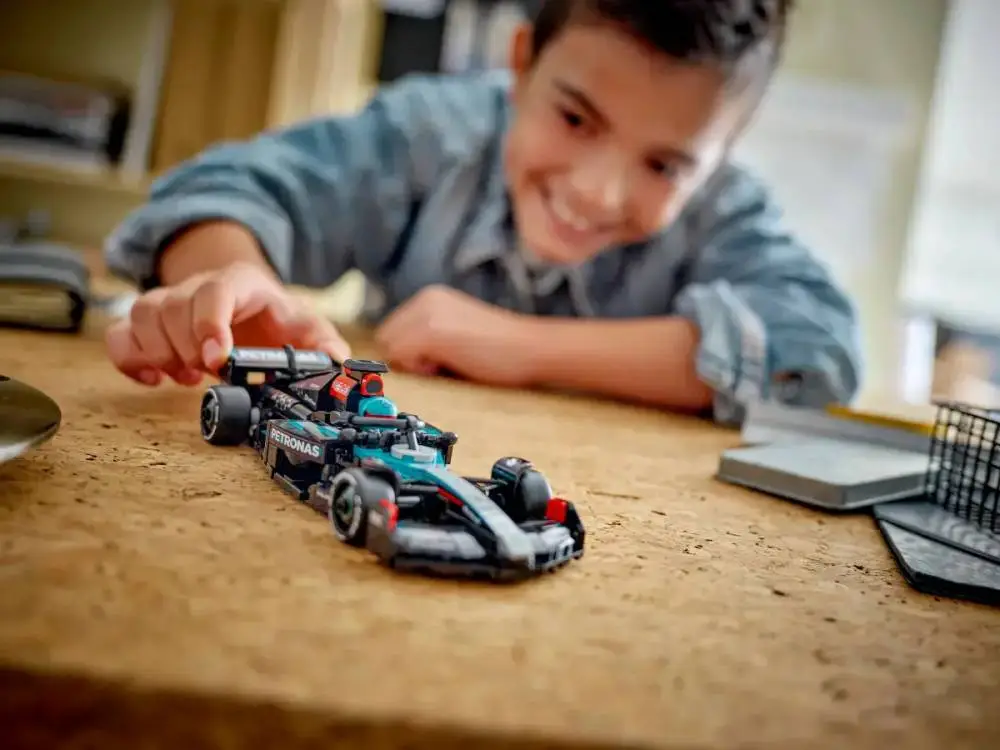 LEGO Speed Champions: Mercedes-Amg F1&reg; W15 Race Car 77244