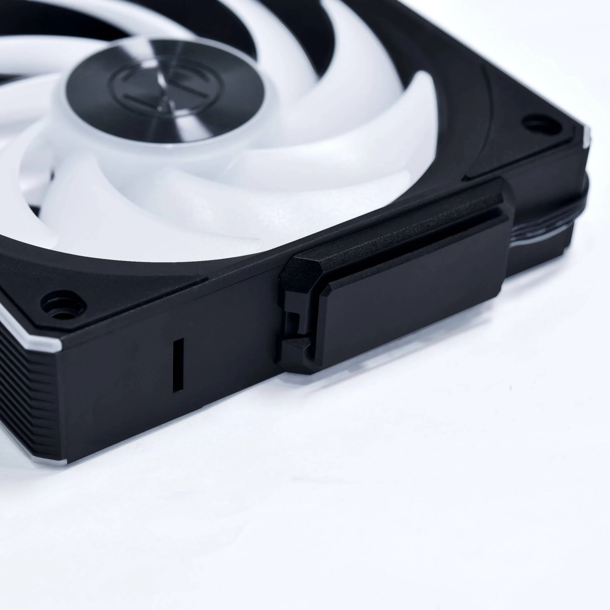 Lian Li Lüfter Fan 120mm - UNI FAN CL Wireless - Schwarz