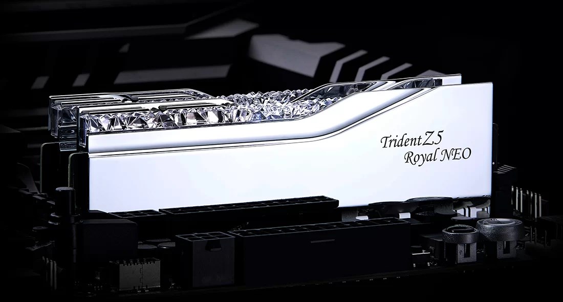 Памет G.Skill Trident Z5 Neo 32GB (2x16GB) DDR5 8000 MT/s RGB F5-8000J3848H16GX2-TR5NS 