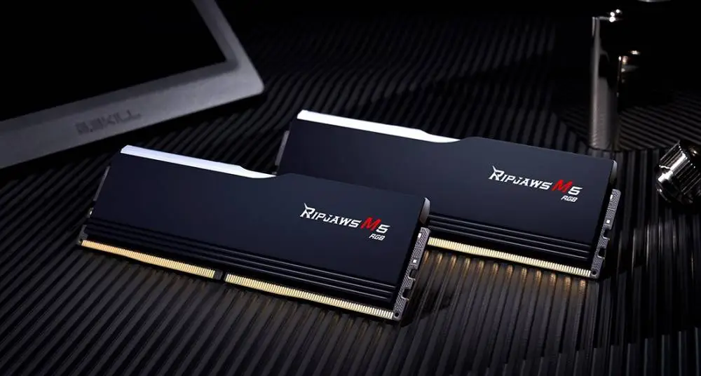 Памет G.Skill Ripjaws 32GB (2x16GB) DDR5 6400 MHz M5 RGB F5-6400J3239G16GX2-RM5RK