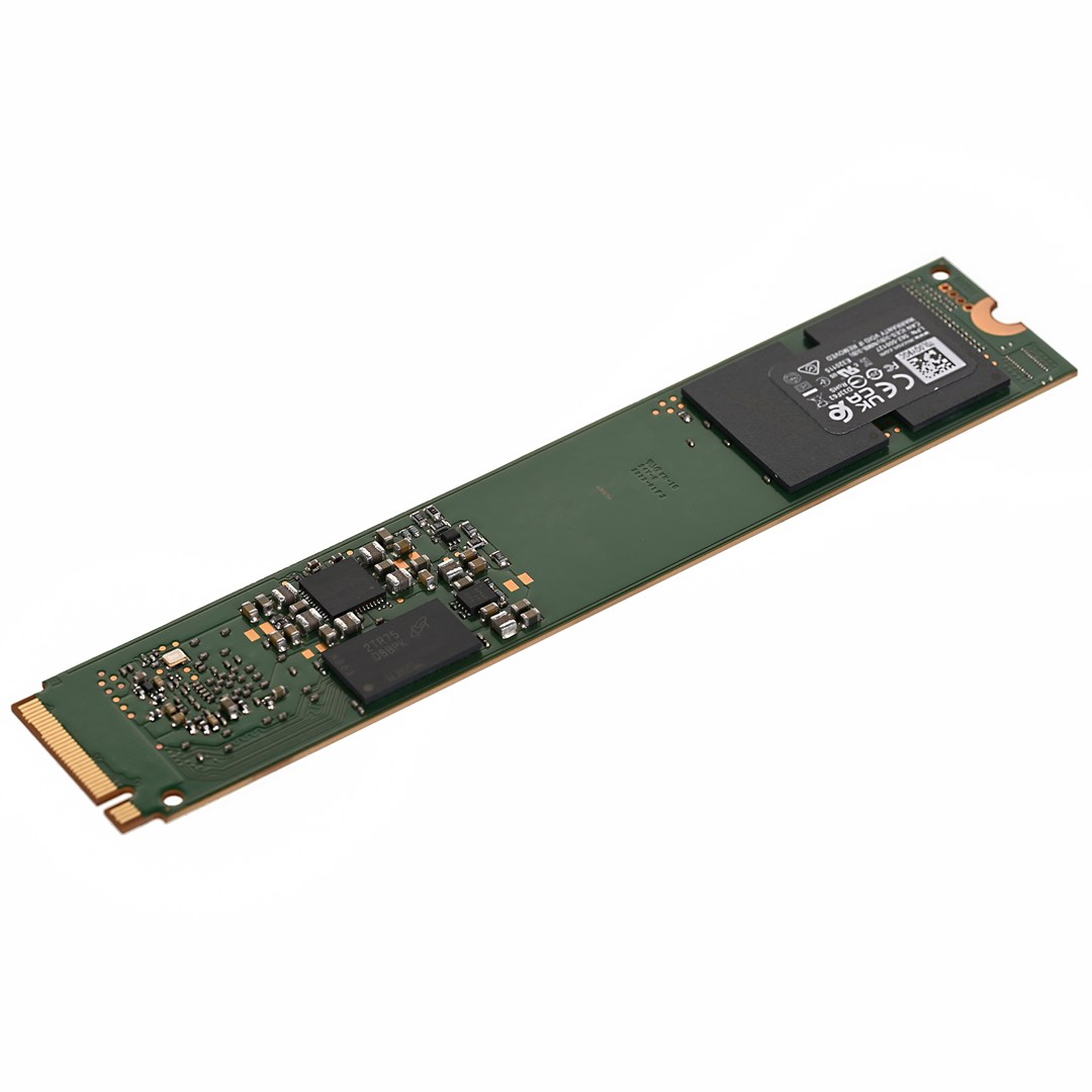 Диск SSD Micron 7450 PRO 1.92TB M.2 (22x110) NVMe PCI 4.0 MTFDKBG1T9TFR-1BC1ZABYYR (DWPD 1)